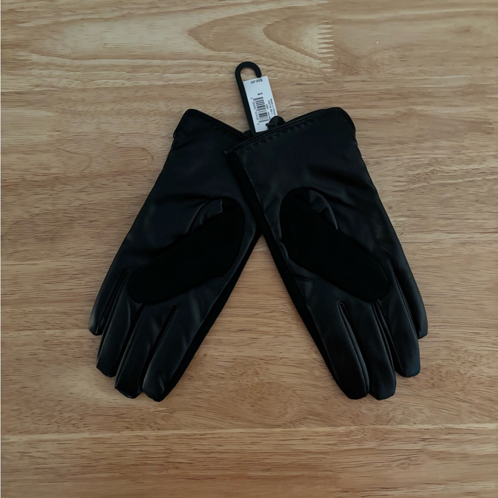 NWT Banana Republic black gloves size S/M new with tags